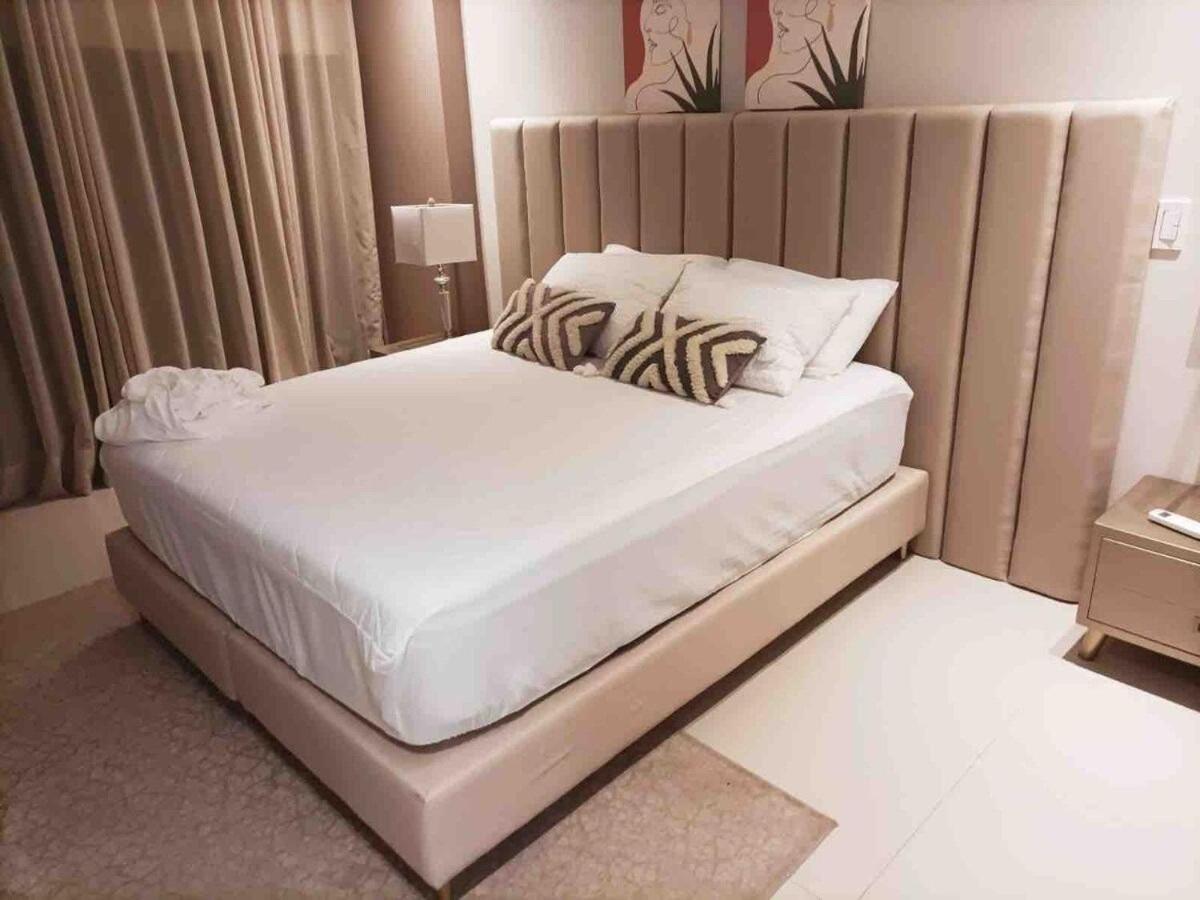 Mistral Exclusive Oceanfront With Balcony Apartment Cartagena